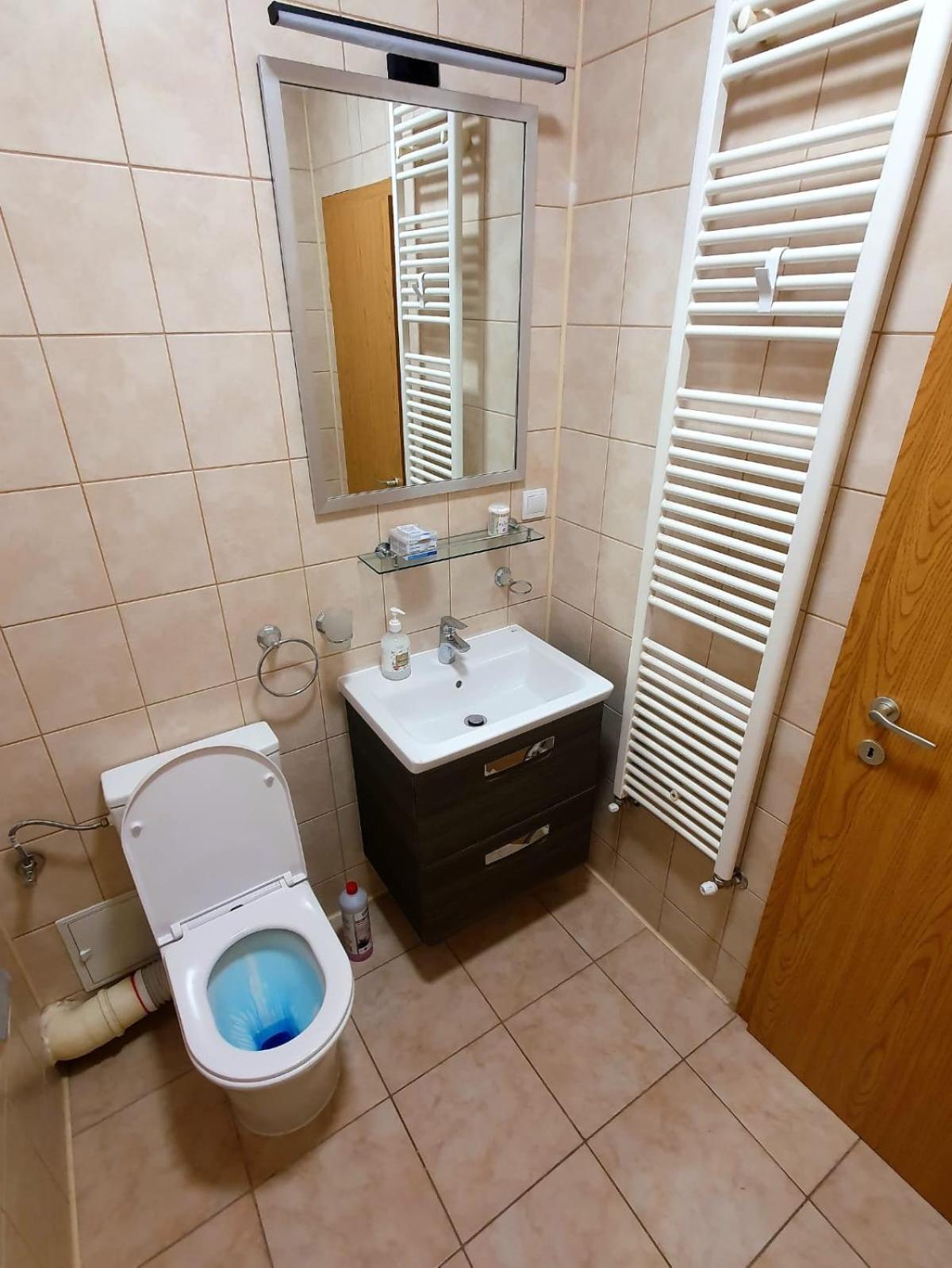 Centru Unirii Luxury VIP Apartment: Spacious 2-Room Stay with Heated Parking Bucharest Exterior photo